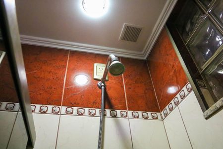 Apartamento à venda com 62m², 2 quartos e 1 vagaBanheiro Social