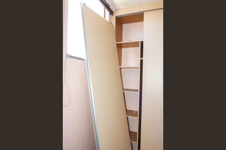 Apartamento à venda com 62m², 2 quartos e 1 vagaQuarto de Serviço