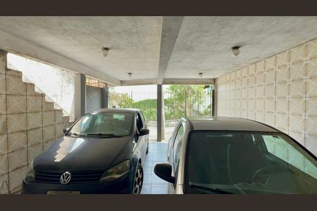 Garagem de casa à venda com 4 quartos, 200m² em Vila Madalena, São Paulo