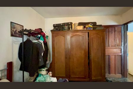 Casa à venda com 200m², 4 quartos e 4 vagasQuarto 4