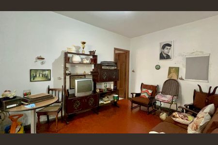 Sala de casa à venda com 4 quartos, 200m² em Vila Madalena, São Paulo