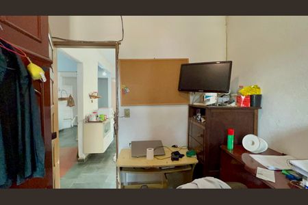 Casa à venda com 200m², 4 quartos e 4 vagasQuarto 2