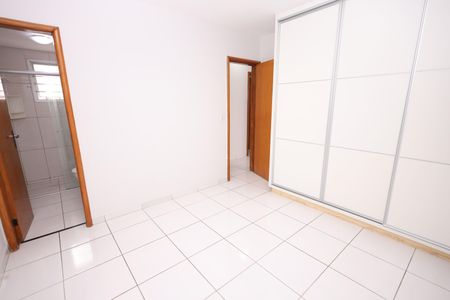Apartamento para alugar com 75m², 3 quartos e sem vagaQuarto 3