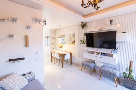 Sala de casa à venda com 2 quartos, 100m² em Guarujá, Porto Alegre