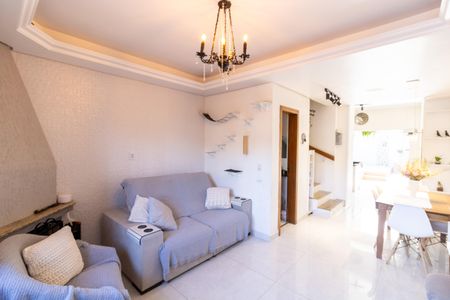 Sala de casa à venda com 2 quartos, 100m² em Guarujá, Porto Alegre