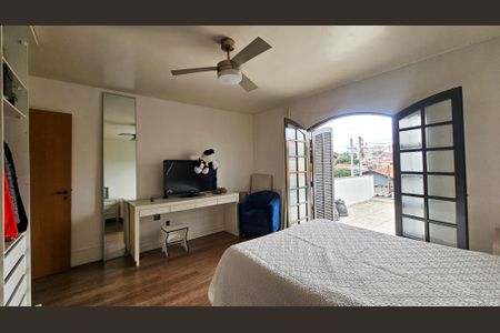 Casa à venda com 280m², 2 quartos e 2 vagas Casa à venda com 280m², 2 quartos e 2 vagasQuarto 1