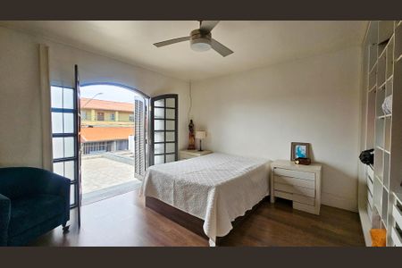 Casa à venda com 280m², 2 quartos e 2 vagas Casa à venda com 280m², 2 quartos e 2 vagasQuarto 1