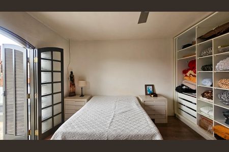 Casa à venda com 280m², 2 quartos e 2 vagas Casa à venda com 280m², 2 quartos e 2 vagasQuarto 1