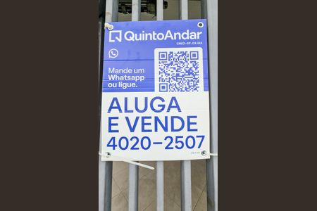 Casa à venda com 280m², 2 quartos e 2 vagas Casa à venda com 280m², 2 quartos e 2 vagasPlaca