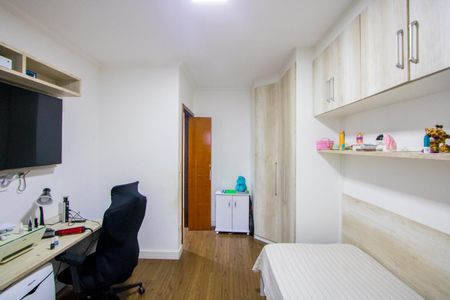 Apartamento à venda com 90m², 3 quartos e 2 vagasQuarto 2