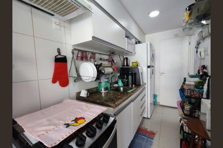 Apartamento à venda com 92m², 3 quartos e 2 vagas Apartamento à venda com 92m², 3 quartos e 2 vagasCozinha