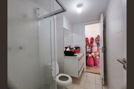 Apartamento à venda com 92m², 3 quartos e 2 vagas Apartamento à venda com 92m², 3 quartos e 2 vagasBanheiro canadense