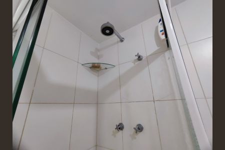 Apartamento à venda com 92m², 3 quartos e 2 vagas Apartamento à venda com 92m², 3 quartos e 2 vagasBanheiro canadense