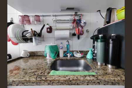 Apartamento à venda com 92m², 3 quartos e 2 vagas Apartamento à venda com 92m², 3 quartos e 2 vagasCozinha