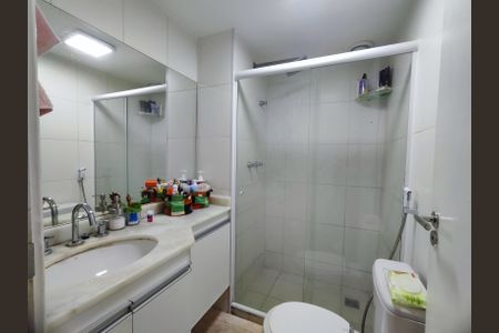 Apartamento à venda com 92m², 3 quartos e 2 vagas Apartamento à venda com 92m², 3 quartos e 2 vagasBanheiro da Suíte 1