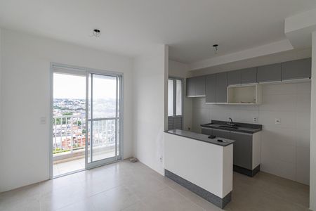 Sala e Cozinha  de apartamento à venda com 2 quartos, 46m² em Jardim Santa Maria, São Paulo