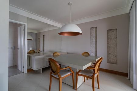 Apartamento à venda com 171m², 4 quartos e 3 vagasSala de Jantar