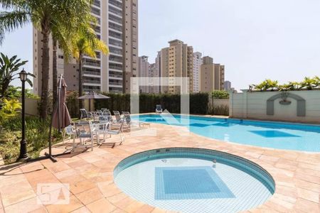 Apartamento à venda com 171m², 4 quartos e 3 vagasPiscina