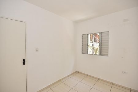 Quarto 2 de casa para alugar com 2 quartos, 60m² em Parque Monte Alegre, Taboão da Serra