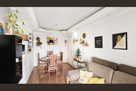 Sala de apartamento para alugar com 2 quartos, 49m² em Vila da Oportunidade, Carapicuíba