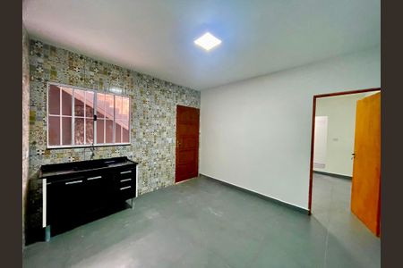 Sala / Cozinha  de casa para alugar com 1 quarto, 40m² em Vila Sao Joao Batista, Guarulhos