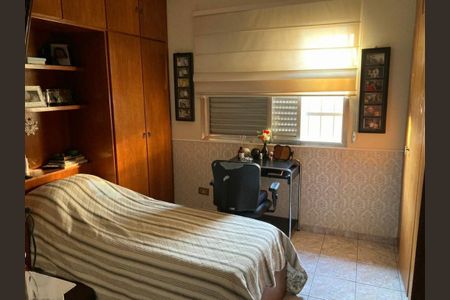 Casa à venda com 3 quartos, 256m² em Chora Menino, São Paulo