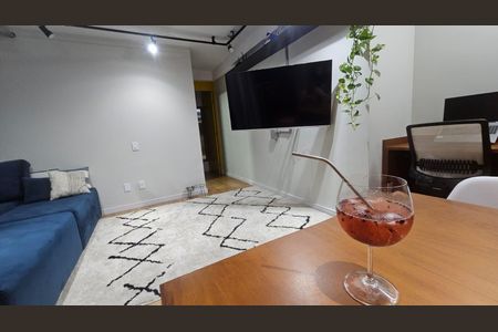 Sala de apartamento para alugar com 1 quarto, 46m² em Jardim das Cerejeiras, Campinas