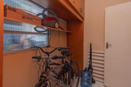 Apartamento para alugar com 162m², 3 quartos e sem vagaQuarto de Serviço