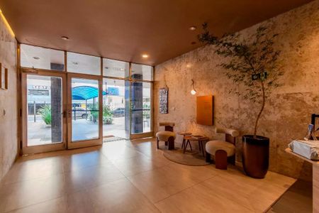 Apartamento para alugar com 162m², 3 quartos e sem vagaHall social