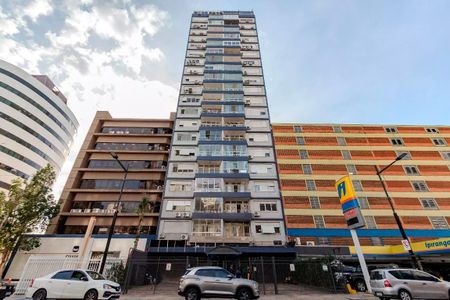 Apartamento para alugar com 162m², 3 quartos e sem vagaFachada