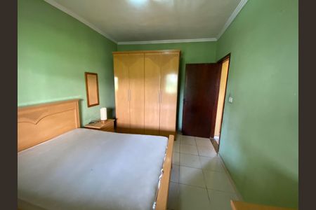 Comodo  de casa à venda com 4 quartos, 342m² em Novo Osasco, Osasco