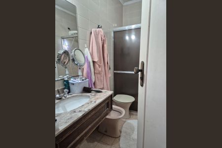 Foto 12 de casa à venda com 3 quartos, 226m² em Jardim Londrina, São Paulo