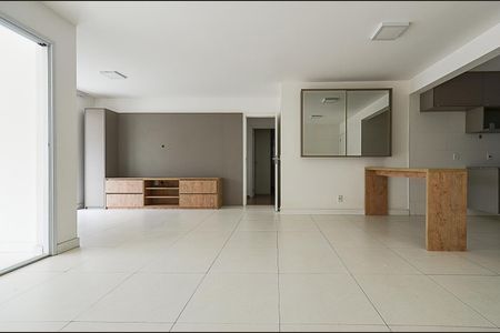 Sala Ambientes de apartamento para alugar com 4 quartos, 115m² em Ipiranga, Belo Horizonte