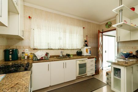 Casa à venda com 262m², 3 quartos e 4 vagasCozinha