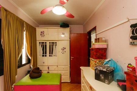 Casa à venda com 262m², 3 quartos e 4 vagasSuíte 2