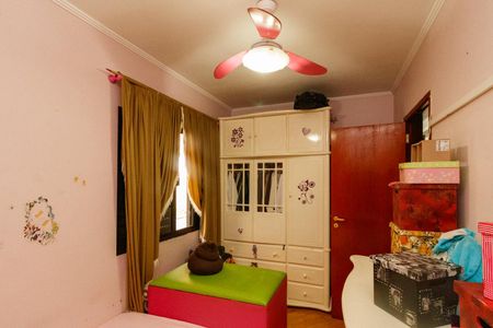 Casa à venda com 262m², 3 quartos e 4 vagasSuíte 2