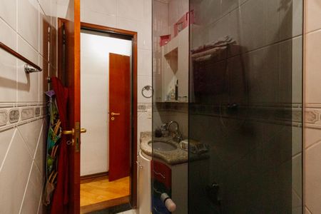 Casa à venda com 262m², 3 quartos e 4 vagasBanheiro da Suíte 3