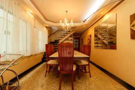 Sala de casa à venda com 3 quartos, 262m² em Vila Mazzei, São Paulo