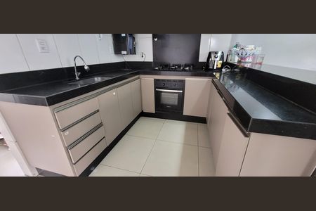 Apartamento para alugar com 88m², 3 quartos e 1 vaga