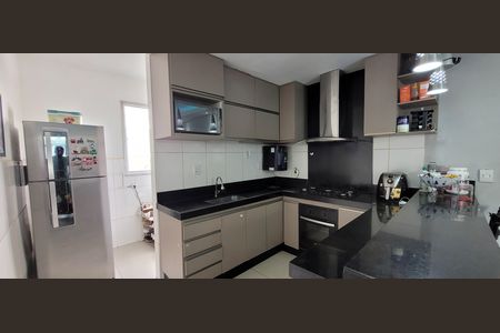 Apartamento para alugar com 88m², 3 quartos e 1 vaga