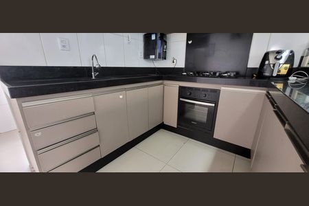 Apartamento para alugar com 88m², 3 quartos e 1 vaga