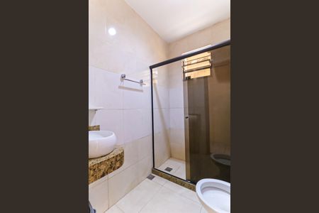 Casa à venda com 250m², 3 quartos e 1 vaga Casa à venda com 250m², 3 quartos e 1 vagaBanheiro Social