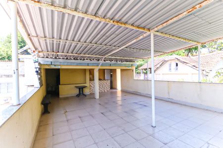 Casa à venda com 250m², 3 quartos e 1 vaga Casa à venda com 250m², 3 quartos e 1 vagaBanheiro de serviço