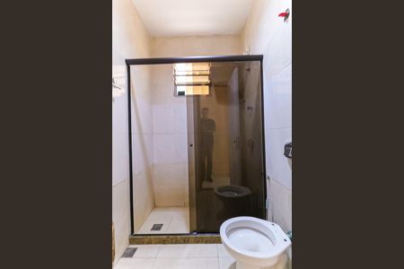 Casa à venda com 250m², 3 quartos e 1 vaga Casa à venda com 250m², 3 quartos e 1 vagaBanheiro Social