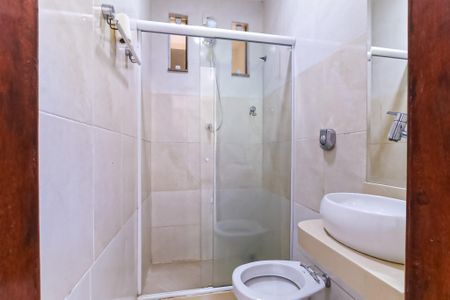 Casa à venda com 250m², 3 quartos e 1 vaga Casa à venda com 250m², 3 quartos e 1 vagaBanheiro Social 2