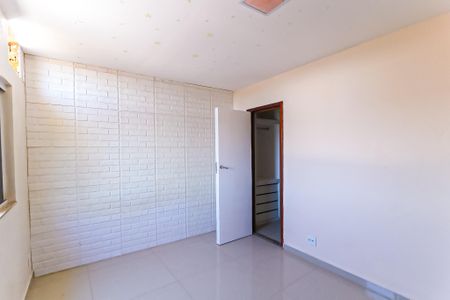 Casa à venda com 250m², 3 quartos e 1 vaga Casa à venda com 250m², 3 quartos e 1 vagaQuarto 3 - Suíte