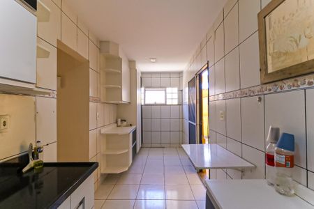 Casa à venda com 250m², 3 quartos e 1 vaga Casa à venda com 250m², 3 quartos e 1 vagaCozinha