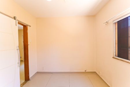 Casa à venda com 250m², 3 quartos e 1 vaga Casa à venda com 250m², 3 quartos e 1 vagaQuarto