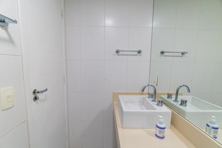 Apartamento à venda com 60m², 2 quartos e 1 vagaBanheiro da Suíte