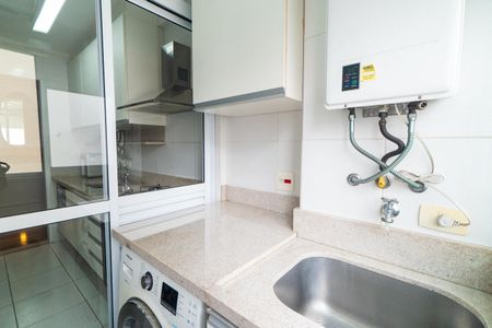 Apartamento à venda com 60m², 2 quartos e 1 vagaÁrea de Serviço